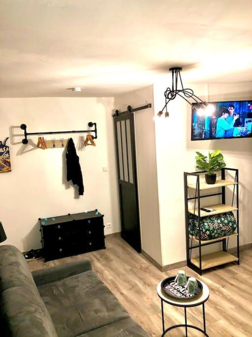 Le Mecanique Room Centre Ville, Parking Gratuit Sens Εξωτερικό φωτογραφία